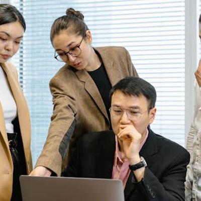 缪暖琦